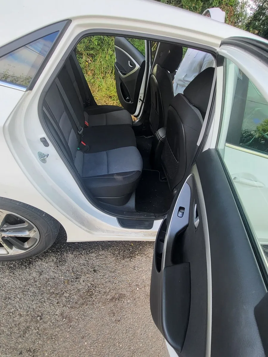 Hyundai i30 2016 - Image 4
