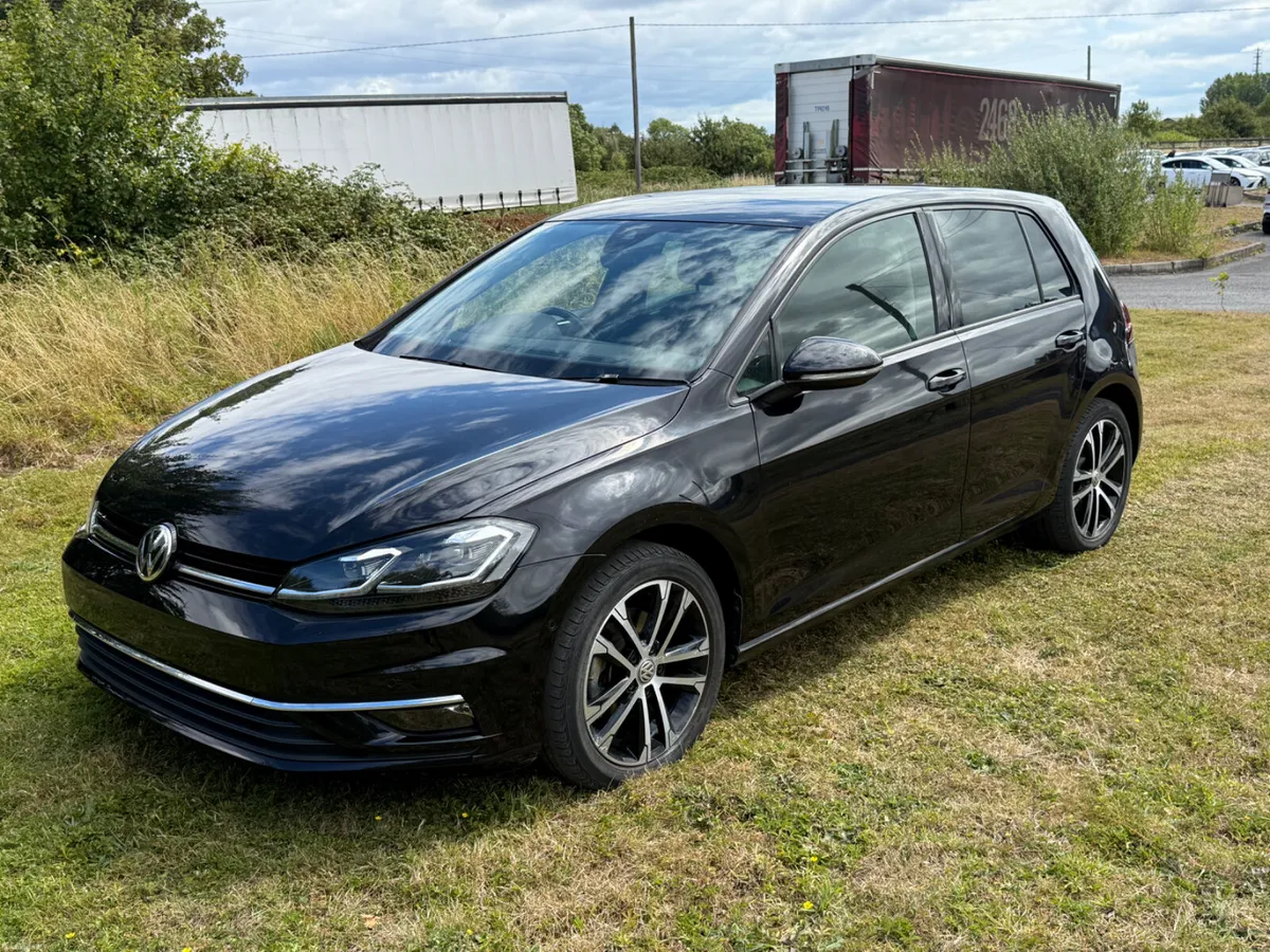 VW GOLF 2020 1.2L PETROL AUTOMATIC VERY LOW MILEAG - Image 3
