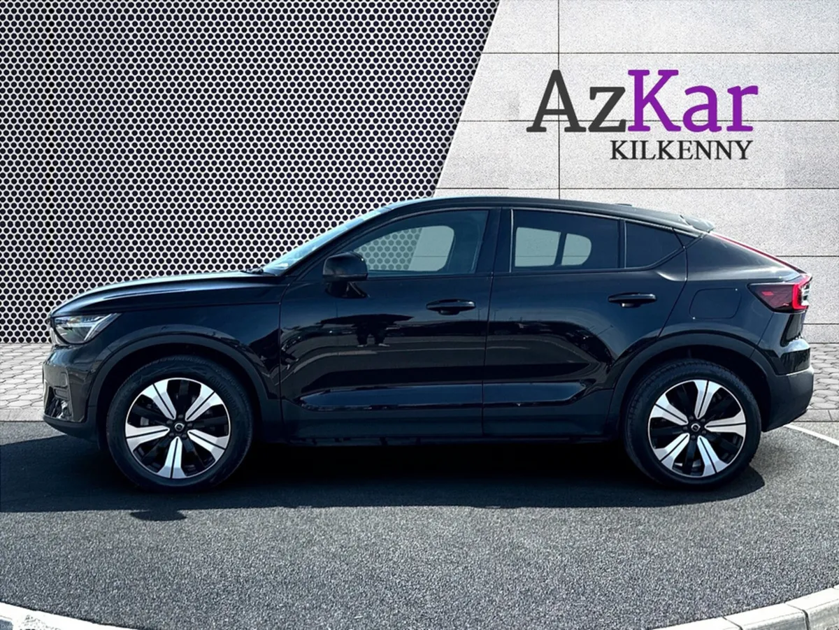 Volvo C40 2023 RECHARGE CORE- EDITION 228BHP 69KWH - Image 5
