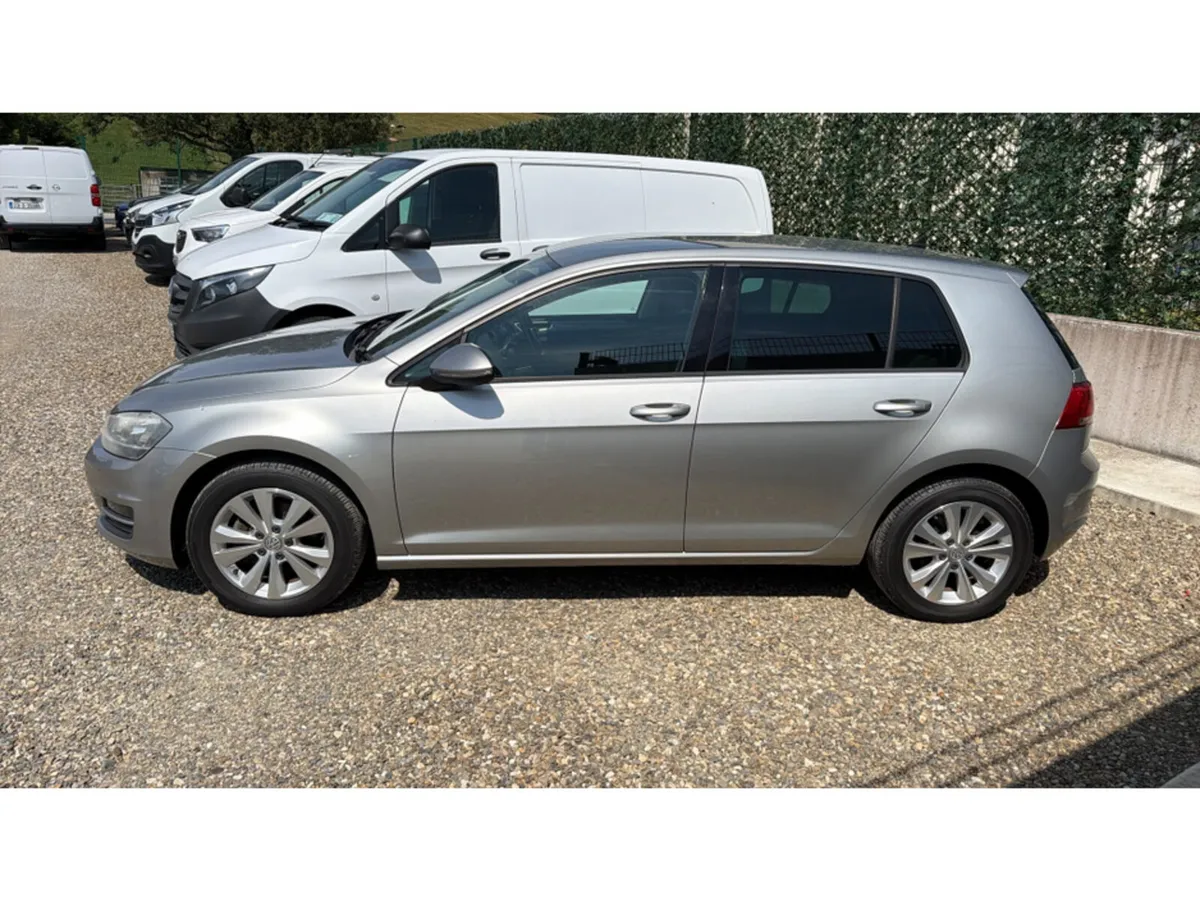 Volkswagen Golf 1.2 TSI Bluemotion - Image 4