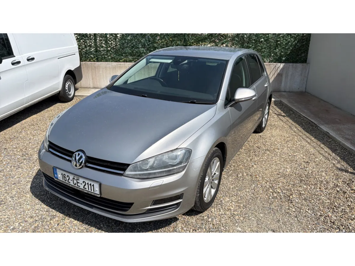 Volkswagen Golf 1.2 TSI Bluemotion - Image 2