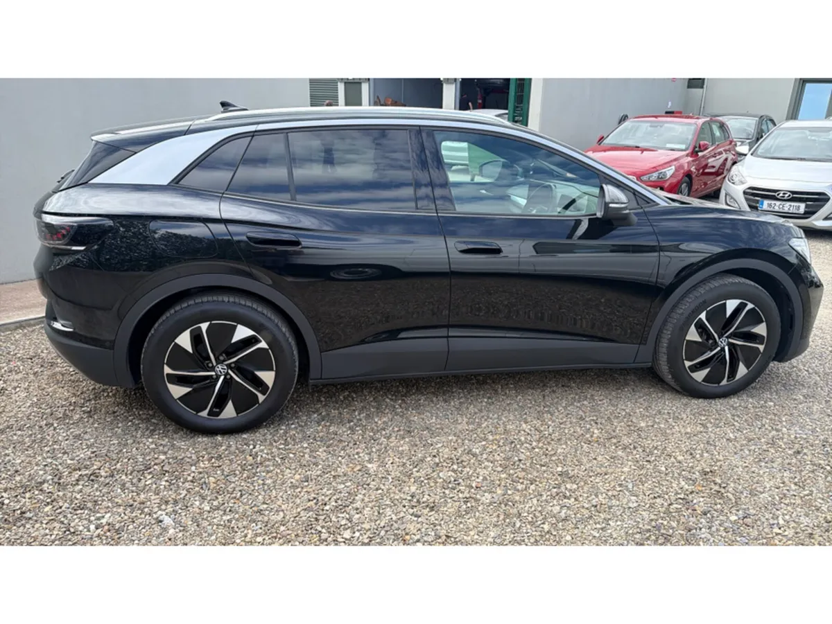 Volkswagen ID.4 MATCH PRO 77kwh 286bhp - Image 4