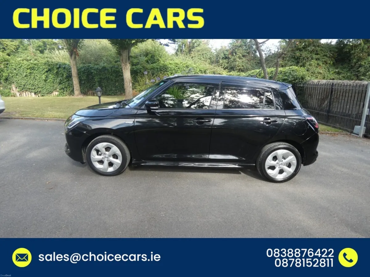 Suzuki Swift 1.2 AUTO HYBRID TOP SPEC - Image 3