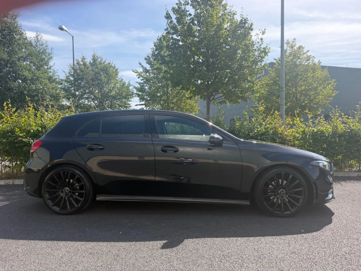 Mercedes-Benz A-Class 1.5 D AUTO AMG LINE - Image 6
