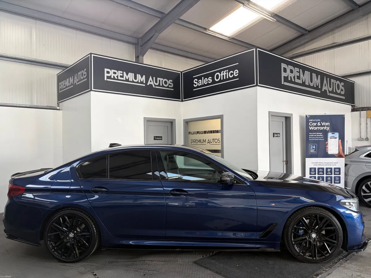 BMW 5-Series 2017. 530D M-SPORT.   X DRIVE - Image 2