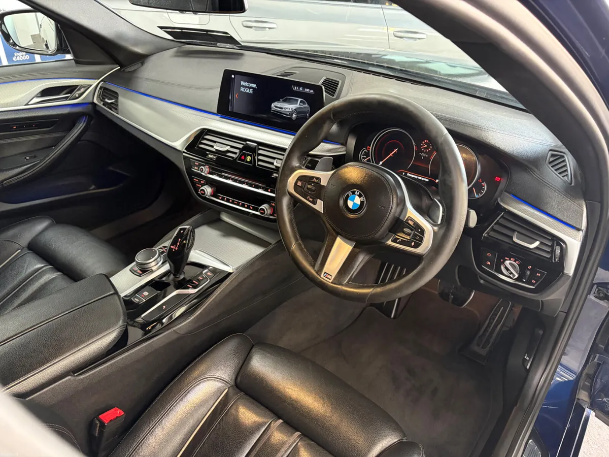 BMW 5-Series 2017. 530D M-SPORT.   X DRIVE - Image 4