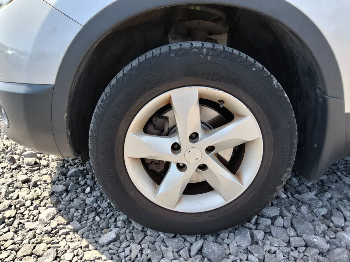Nissan Qashqai 2011 - Image 5