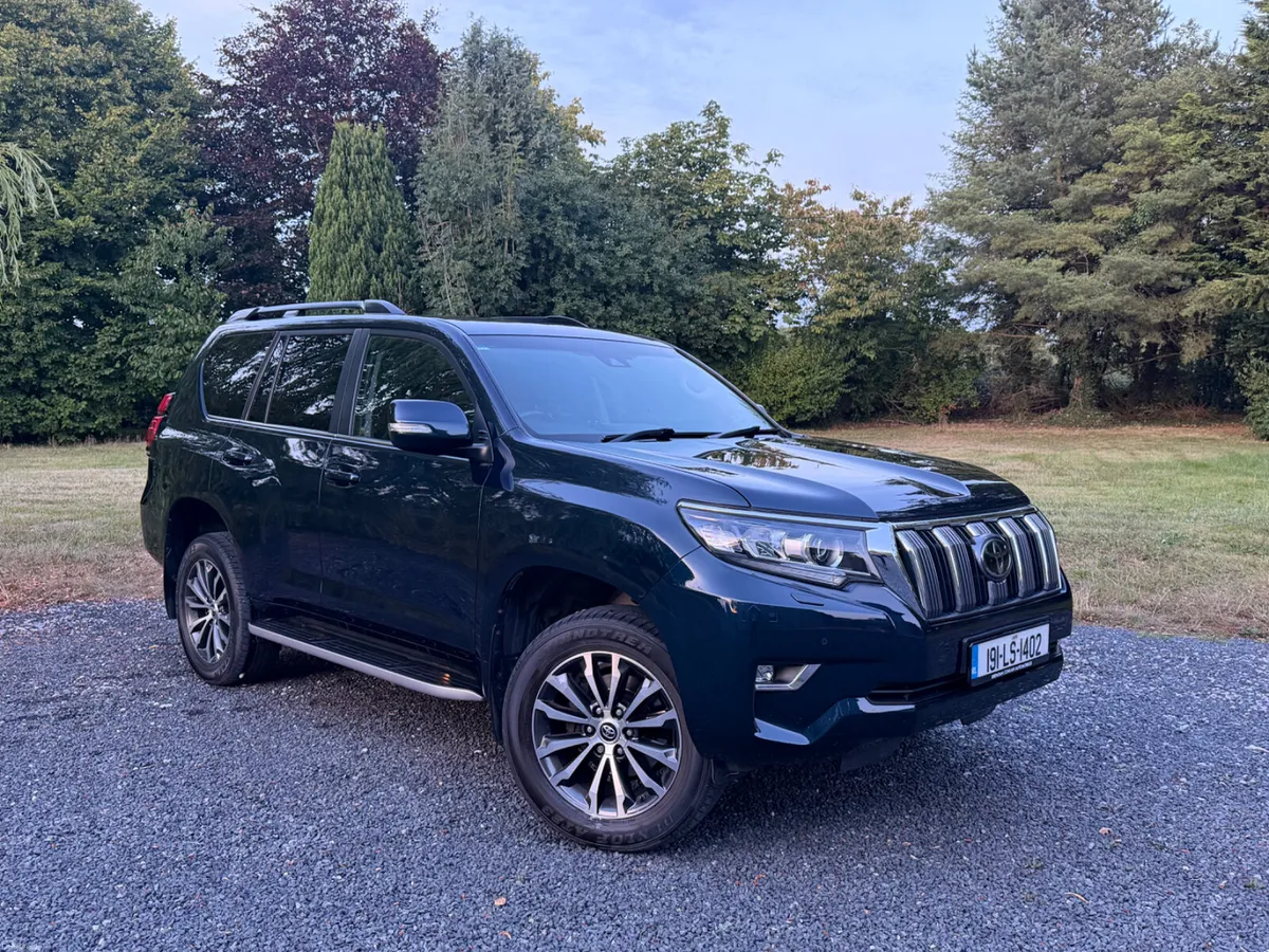 Toyota Land Cruiser Business Edition 1 Owner 7 Sea - Image 1