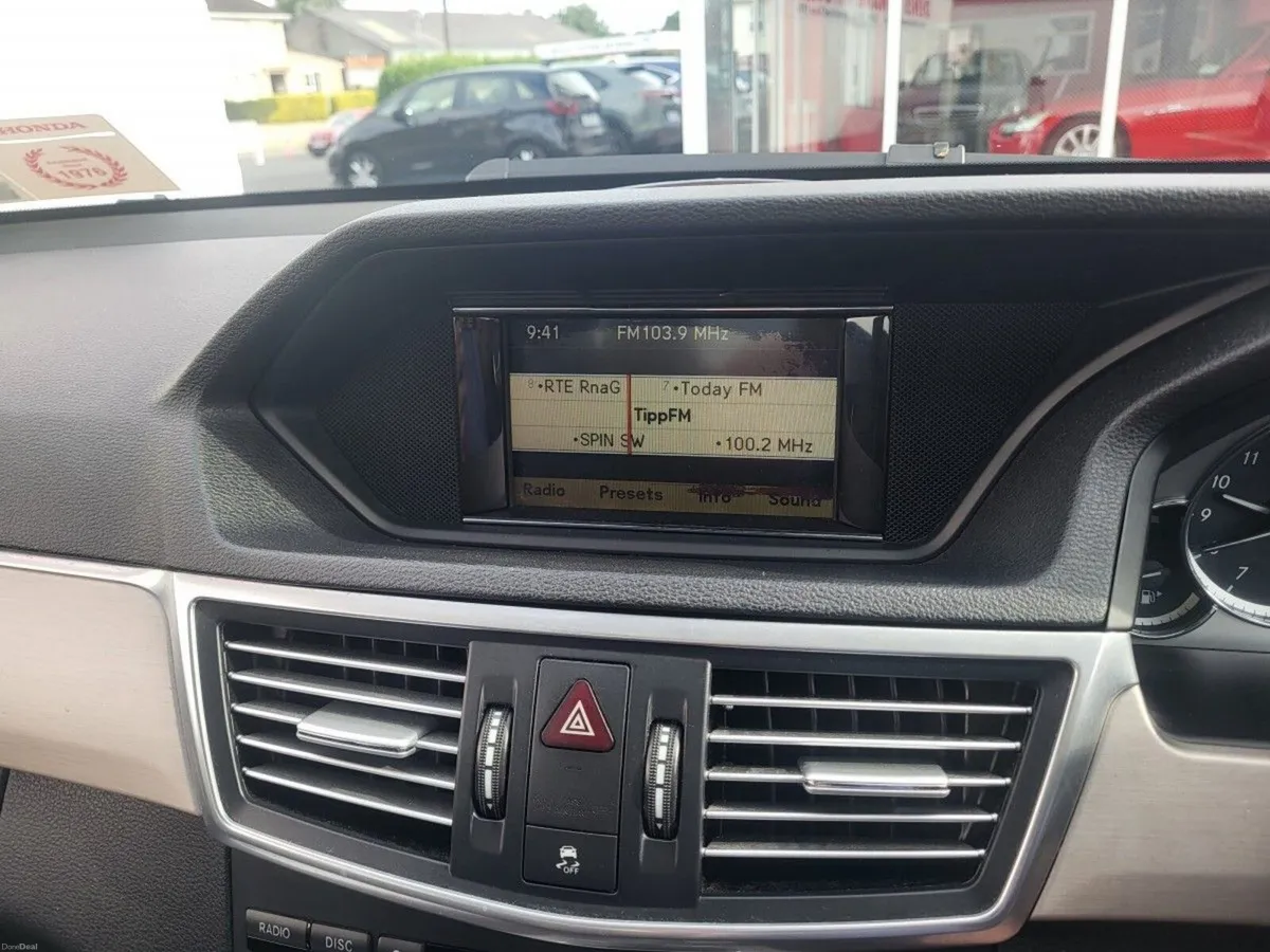 Mercedes-Benz E-Class E 200 CDI BlueEfficiency Ava - Image 6