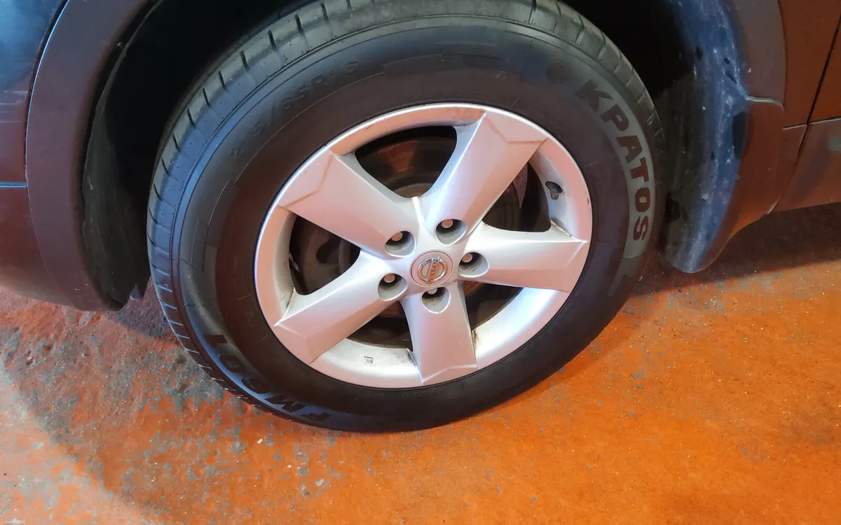 Nissan Qashqai 2008 - Image 4