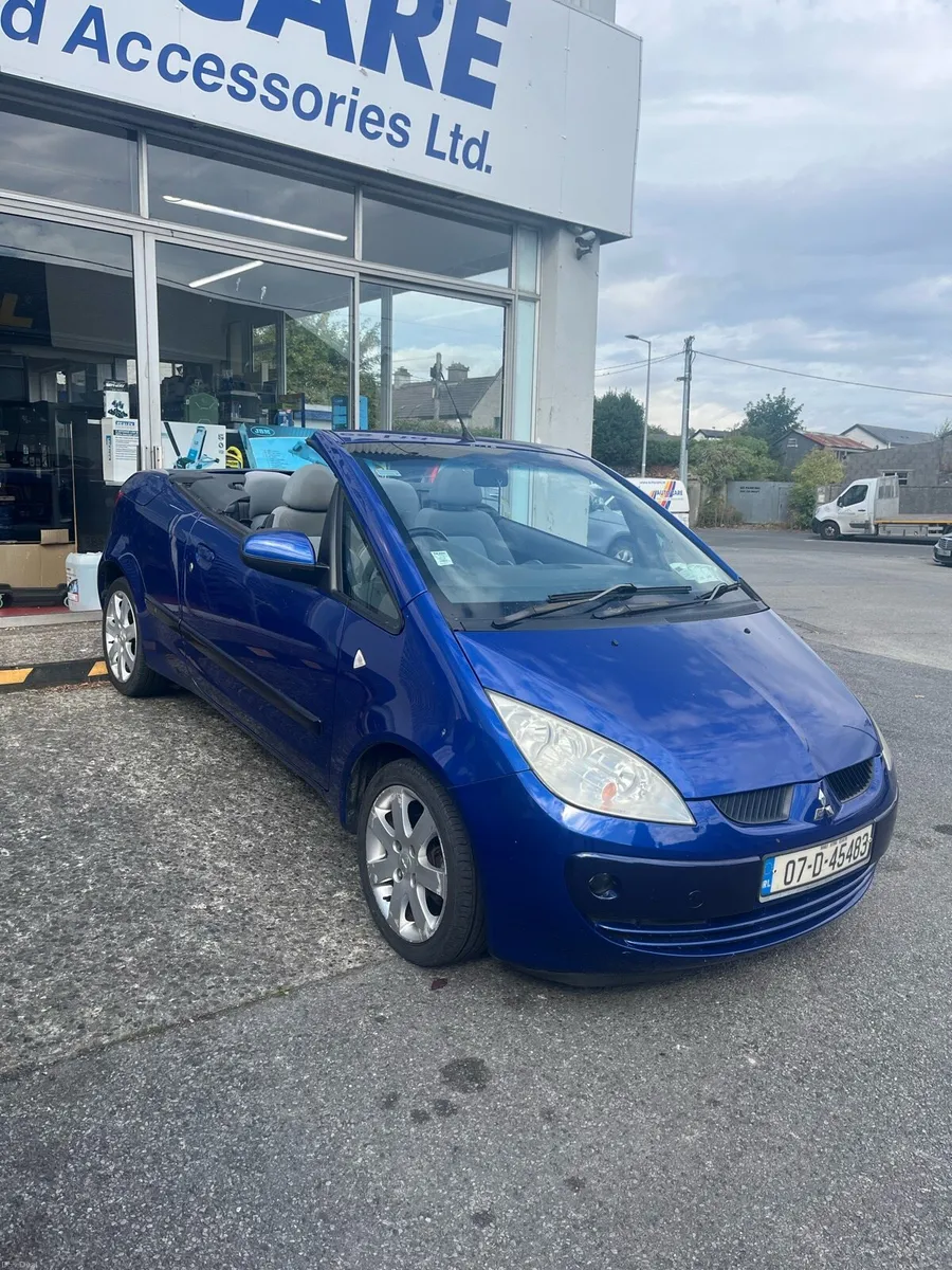 Convertible Mitsubishi 1.5 petrol - Image 3