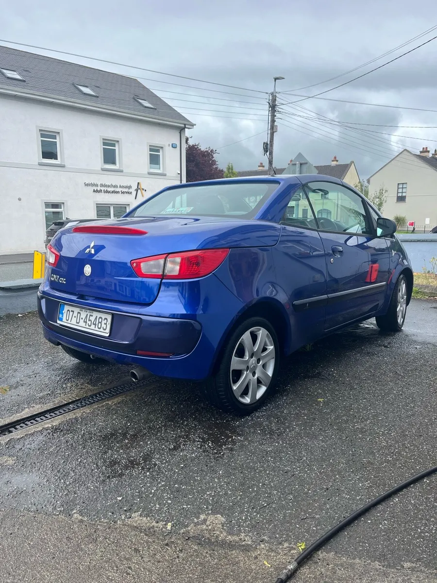 Convertible Mitsubishi 1.5 petrol - Image 4