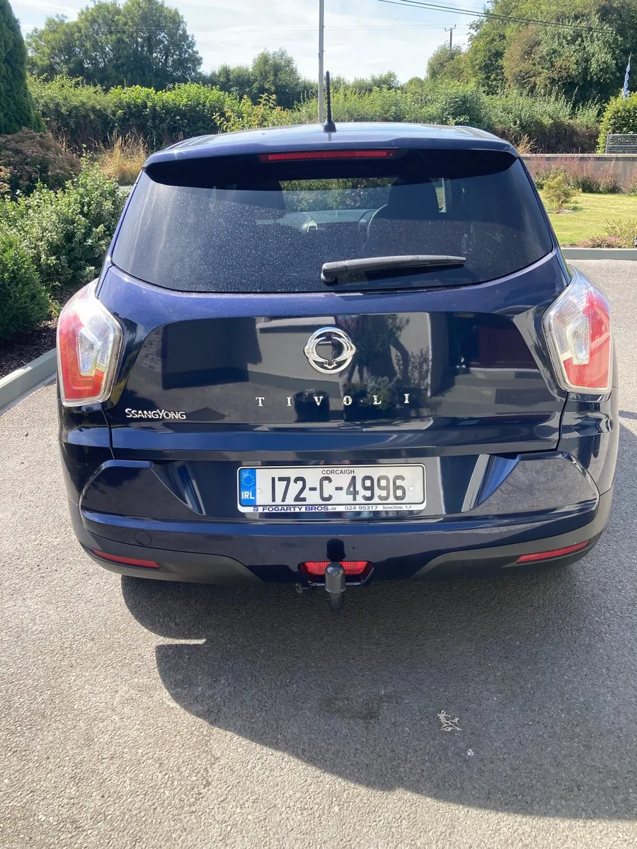 172 ssangyong tivoli - Image 5