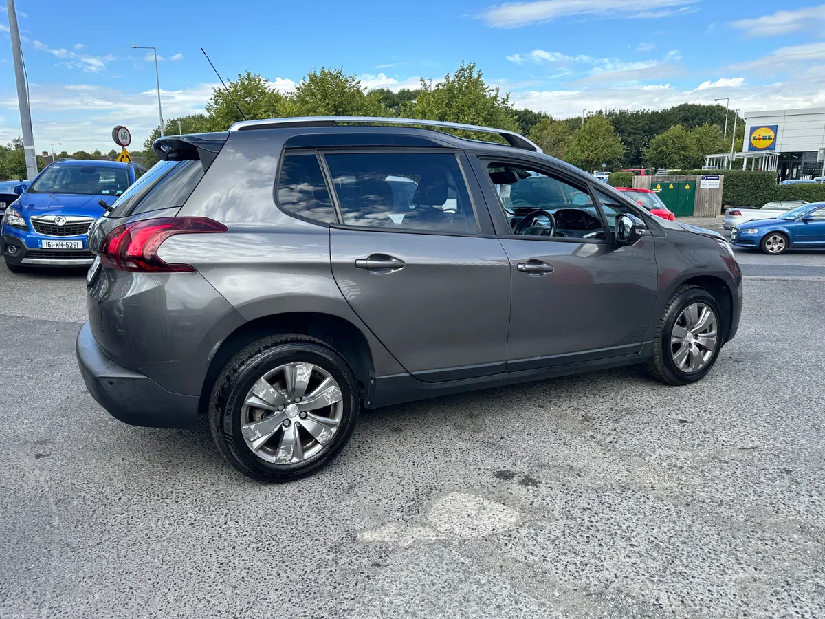 Peugeot 2008 1.2 Petrol AUTO LOW LMS - Image 5