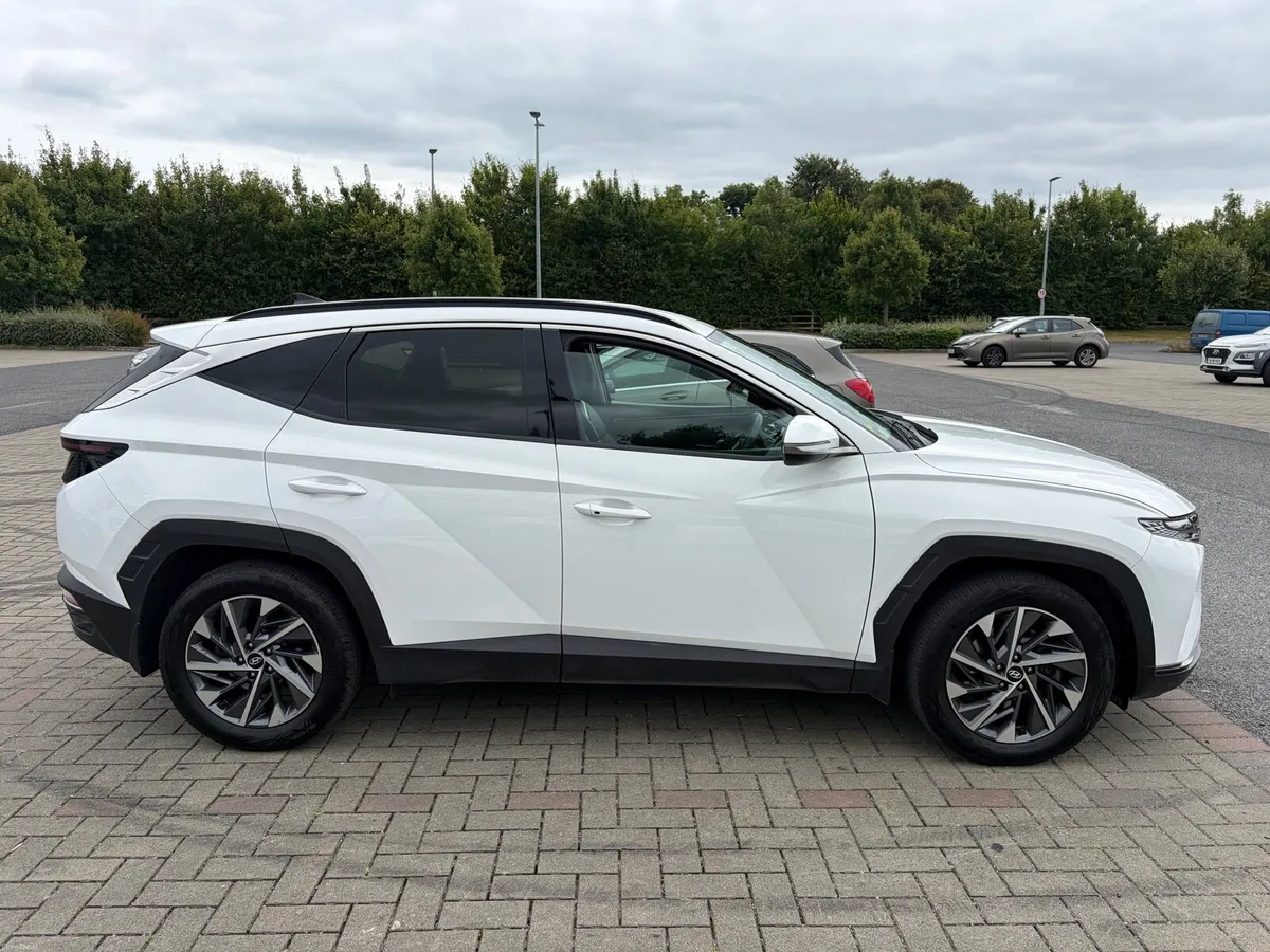Hyundai Tucson Executive - Image 3