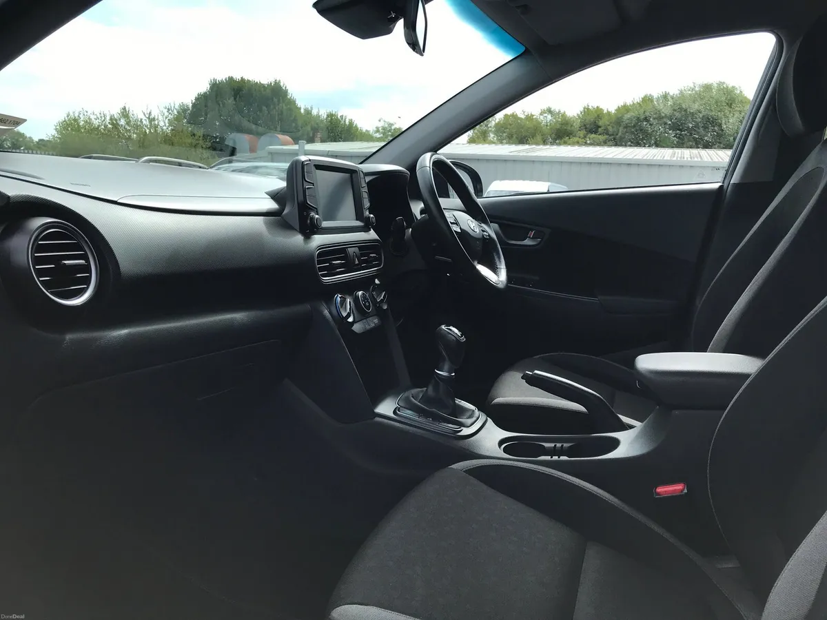 Hyundai KONA 2019 - Image 2