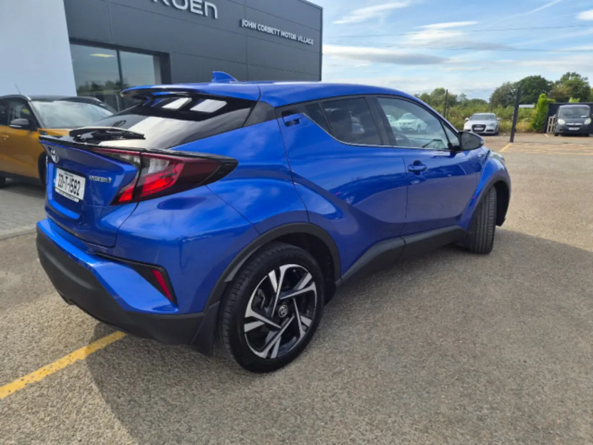 Toyota C-HR Hybrid Sport Auto - Image 3