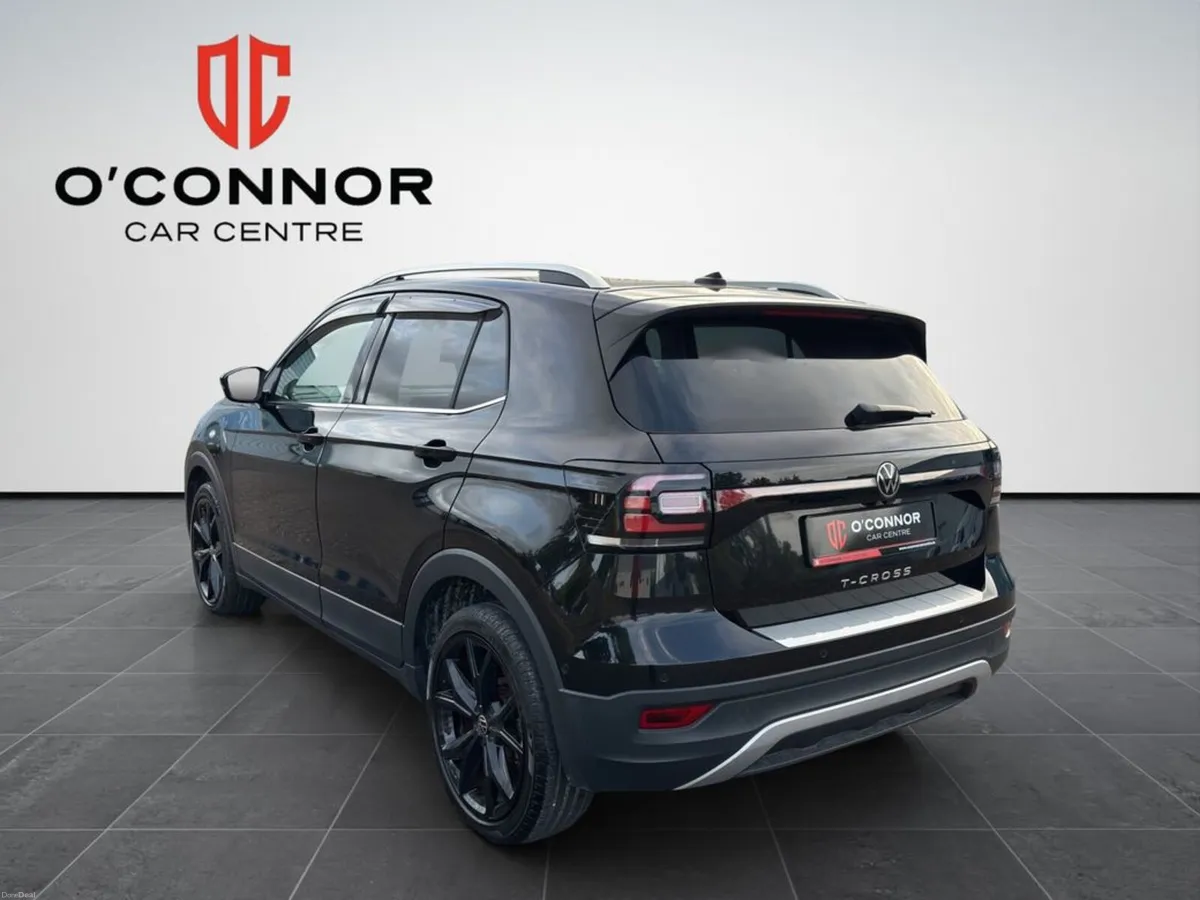 Volkswagen T-Cross Compact enough for the city. co - Image 4