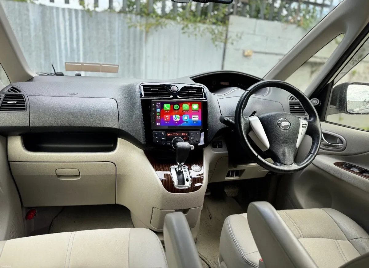 2015 NISSAN SERENA. LOW MILEAGE. NEW NCT. 8 SEATS - Image 4