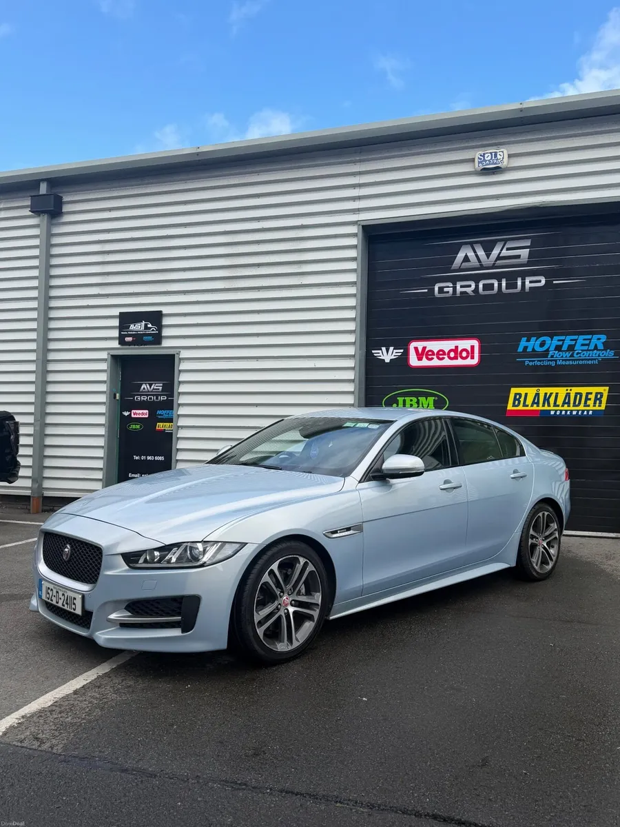 Jaguar XE 2015 - Image 3
