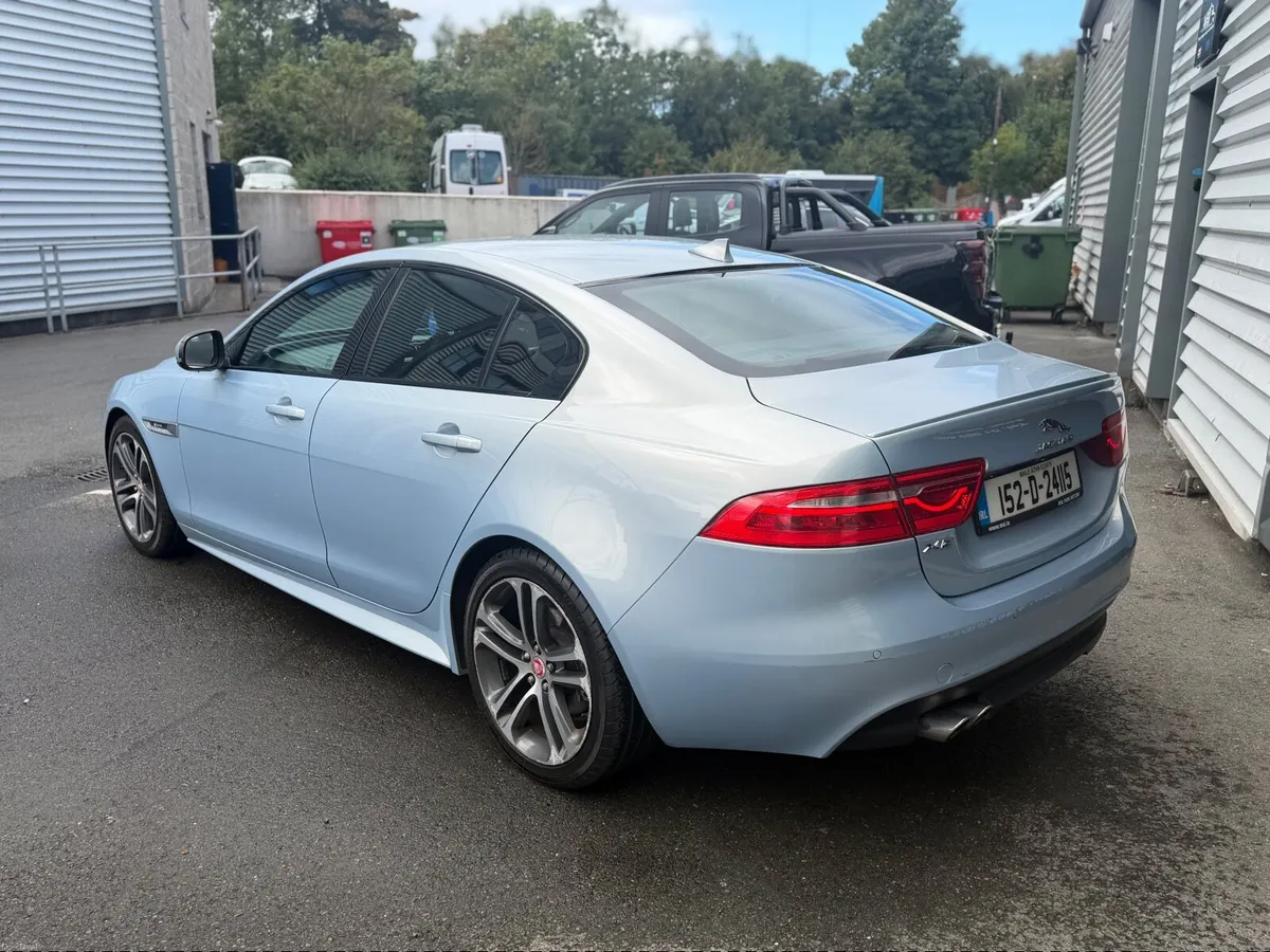 Jaguar XE 2015 - Image 4