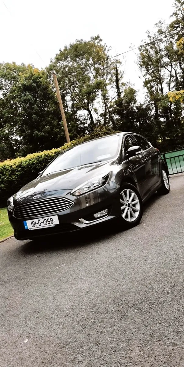 Ford Focus 2018 - Image 2