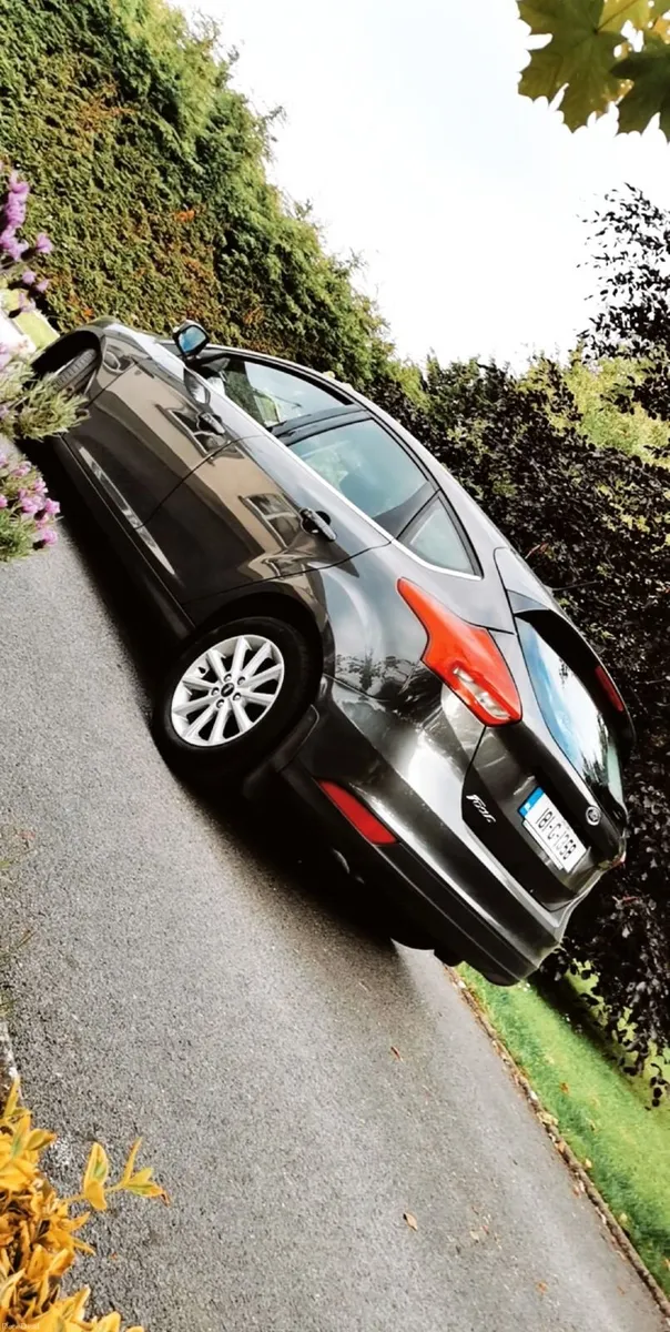 Ford Focus 2018 - Image 3