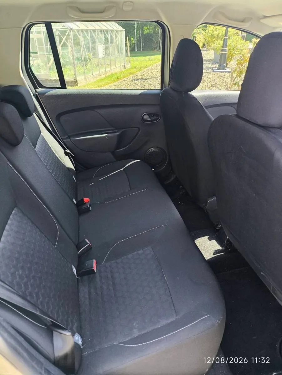 Dacia Logan - Image 6