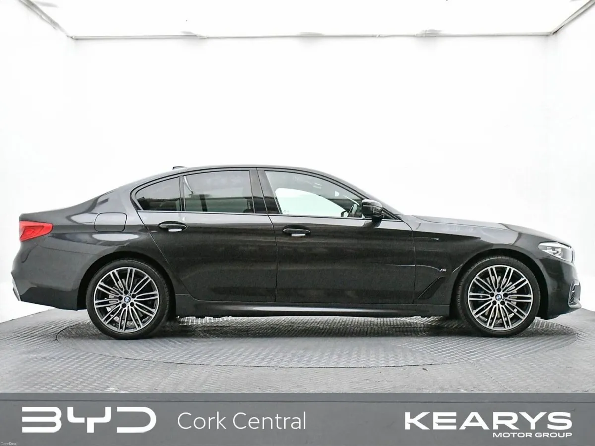 BMW 5-Series 530e M Sport Auto "LIke New" - Image 5