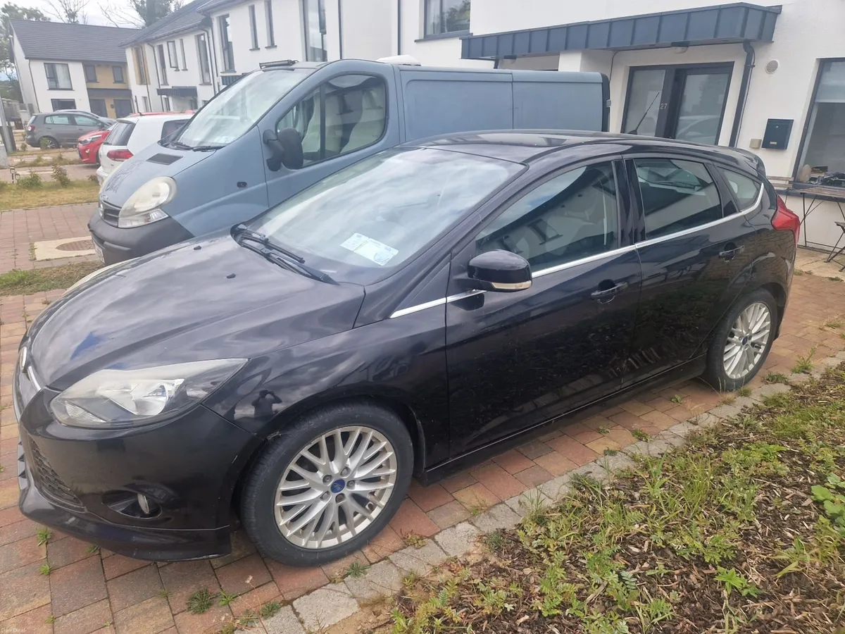 Ford Focus Zetec S 2012 *AS IS, NEEDS REPAIR* - Image 4