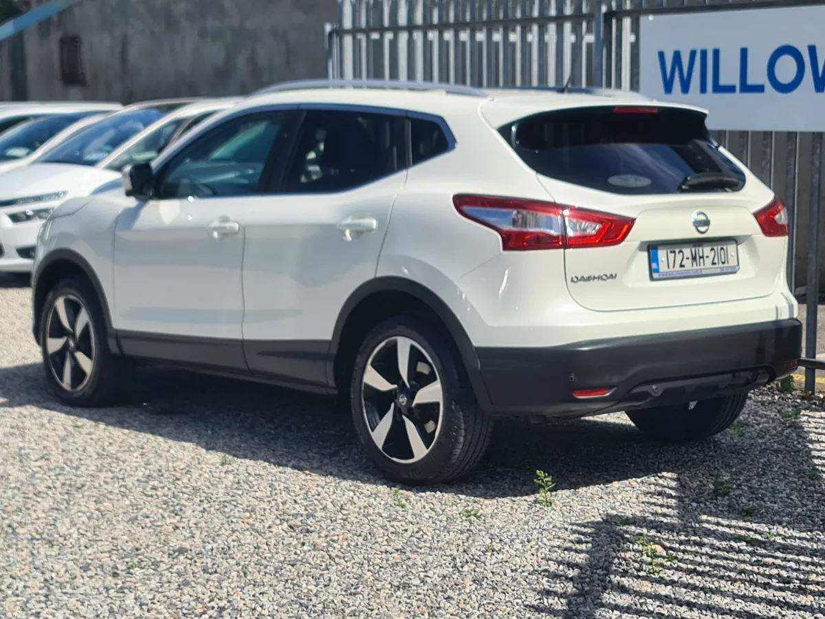 Nissan Qashqai 1.5dci SV connecta  2017 - Image 4