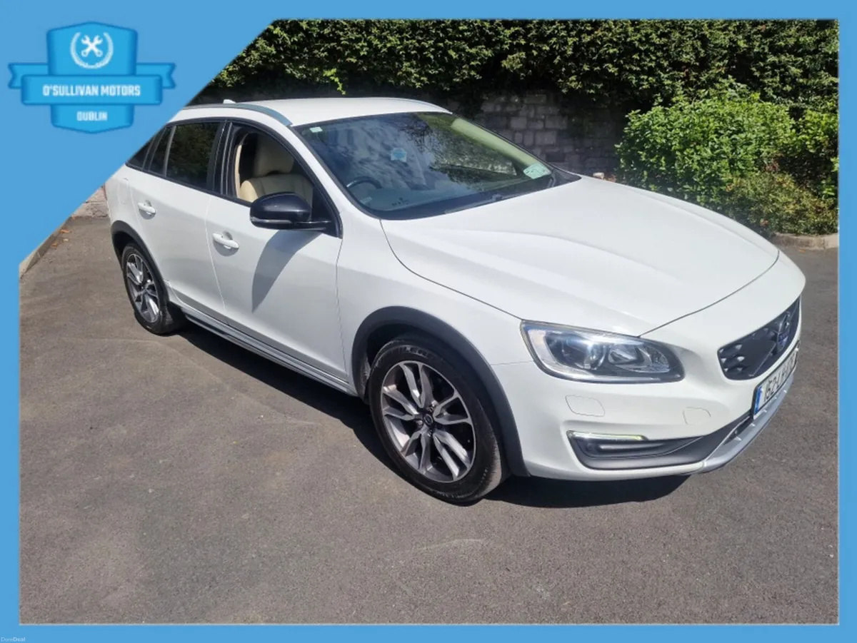 Volvo V60 / 2015 / 2.0 DIESEL / AUTOMATIC - Image 3