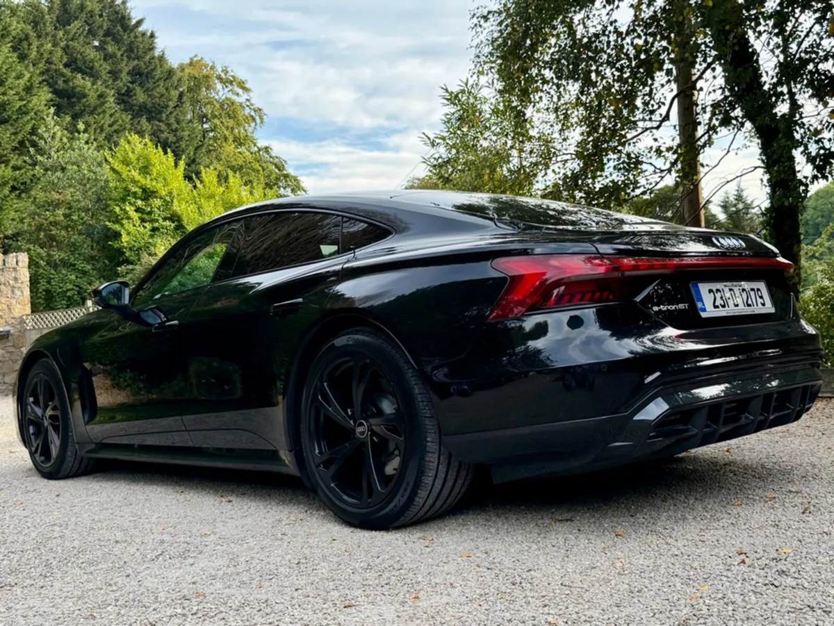Audi e-tron GT quattro GT 530PS QUATTRO * Bang and - Image 6