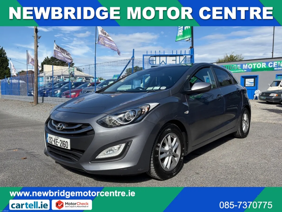 Hyundai i30 ACTIVE. AUTOMATIC IMMACULATE CONDITION - Image 4