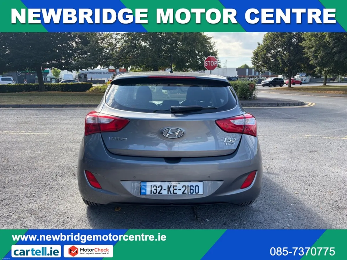 Hyundai i30 ACTIVE. AUTOMATIC IMMACULATE CONDITION - Image 6