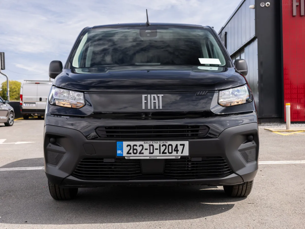 Fiat Doblo SWB 1.5 100HP 650KG 4DR - Image 2