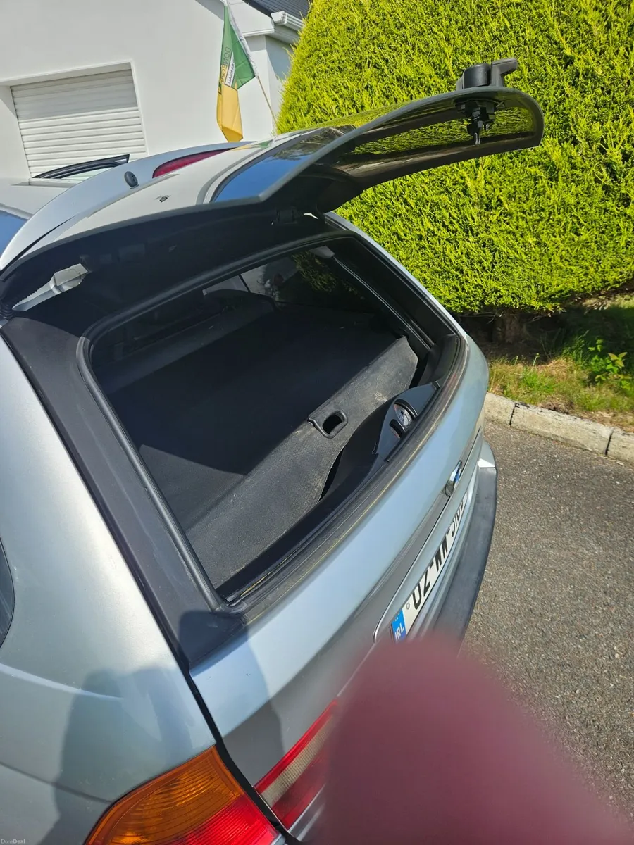 BMW  E46 320d 3-Series 2002 - Image 3