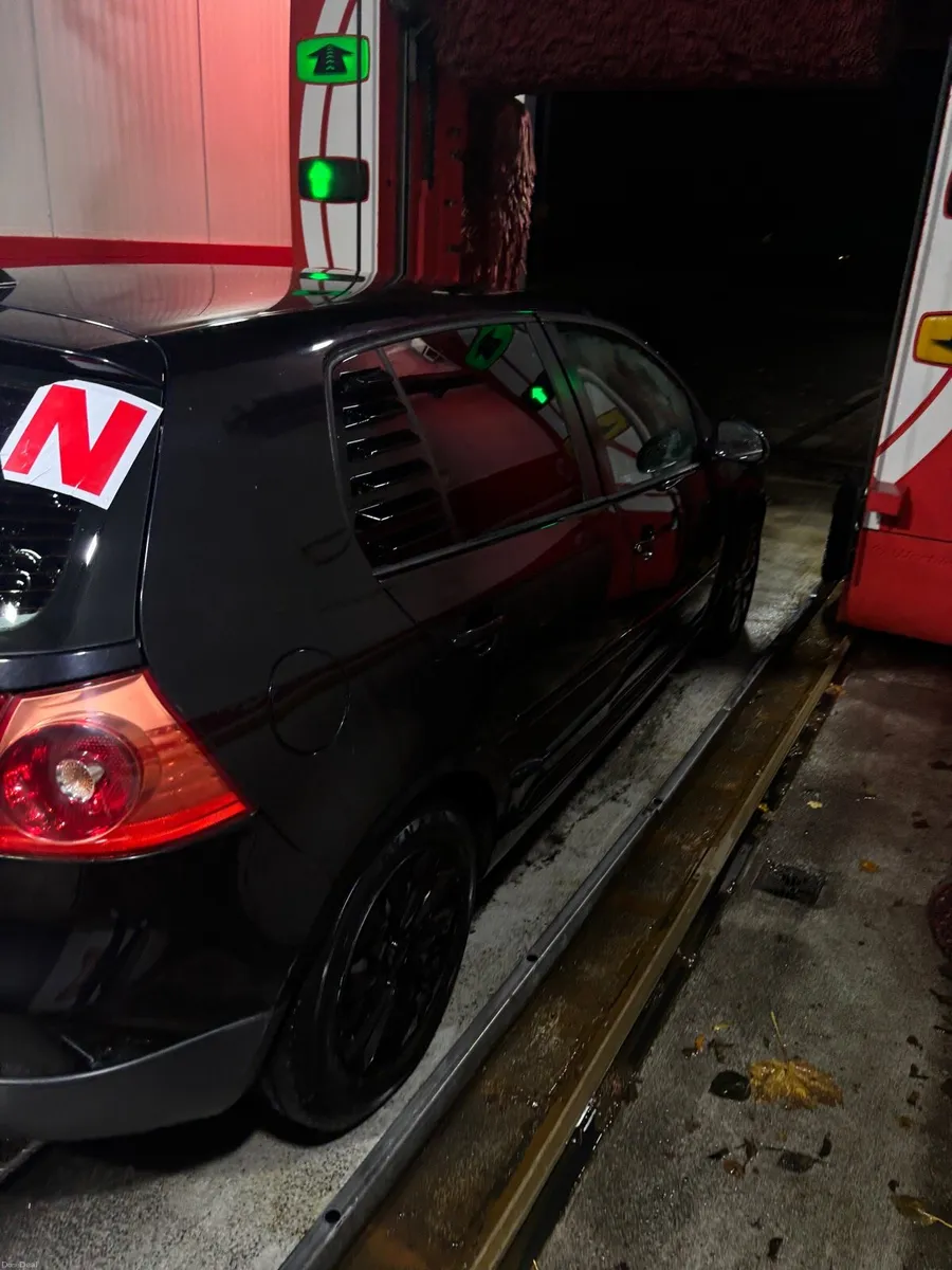 Golf mk5 black - Image 1