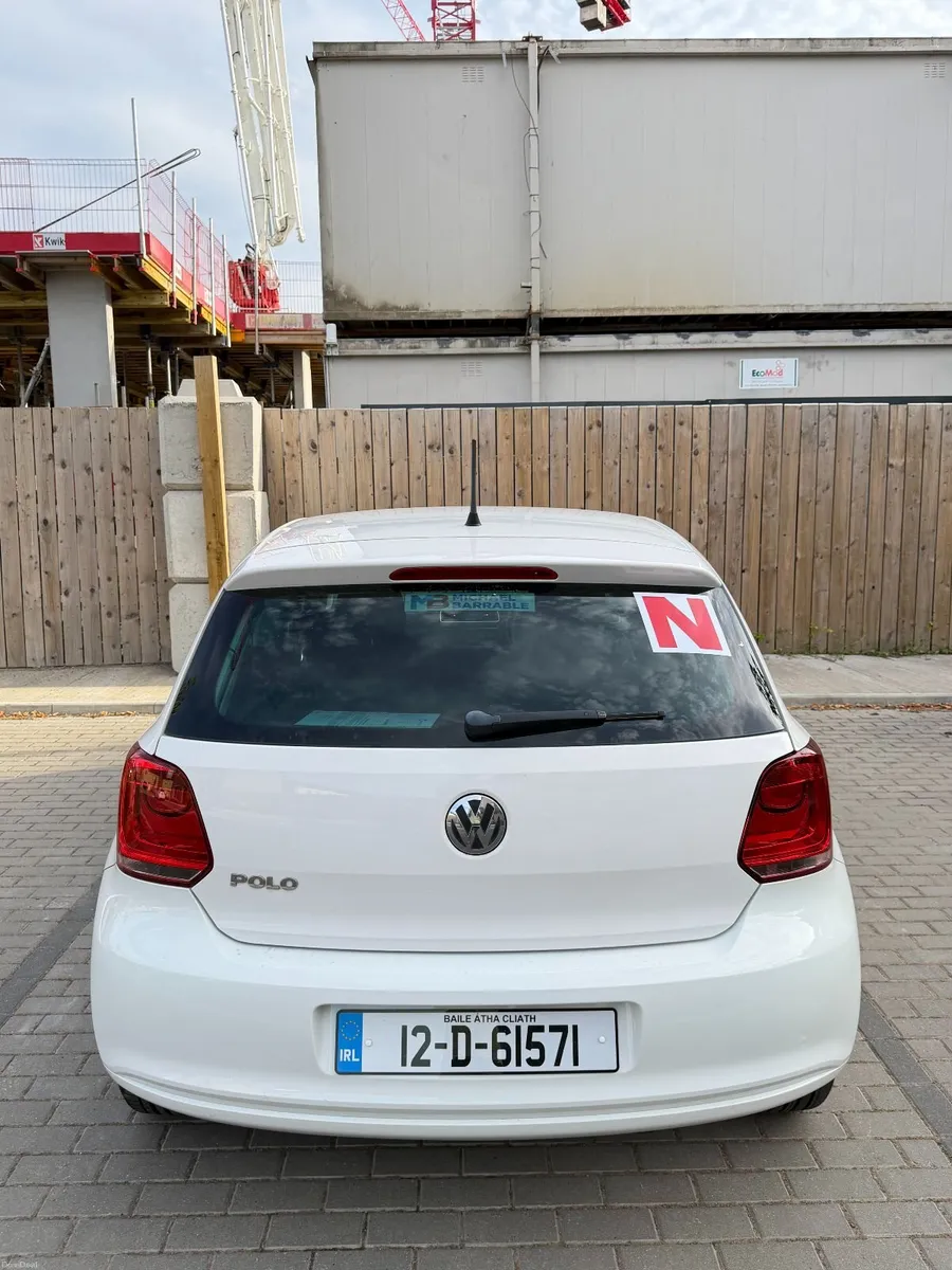 Volkswagen Polo 2012 - Image 2