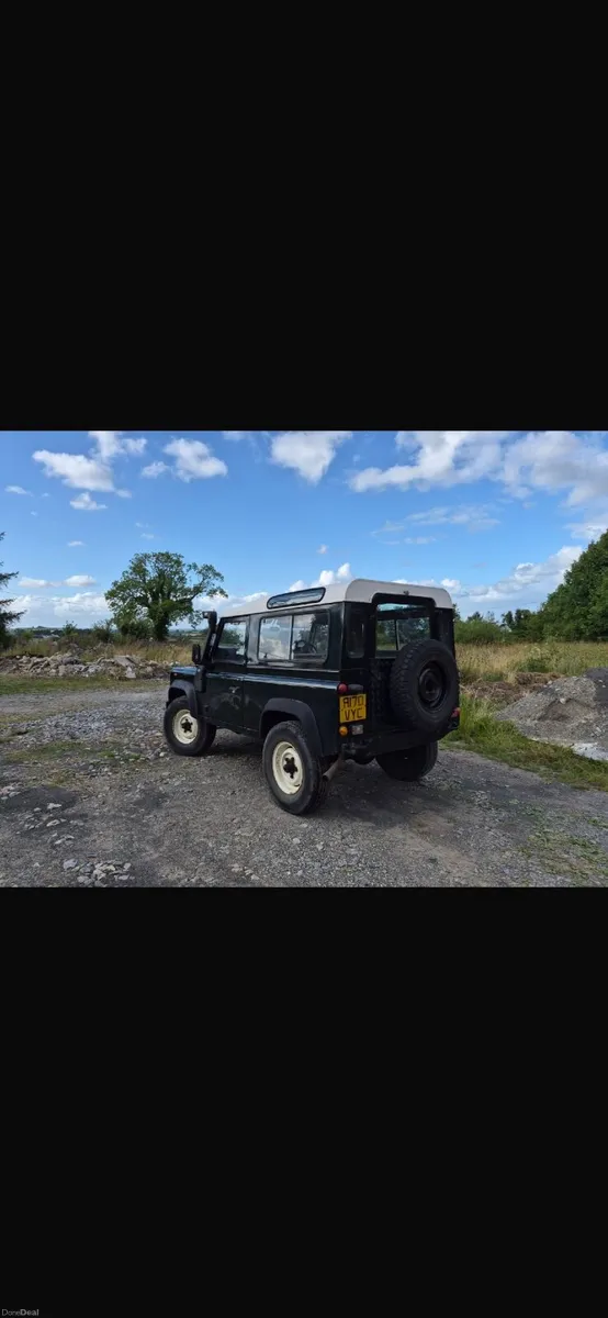 Land Rover defender 90 110 130 - Image 2