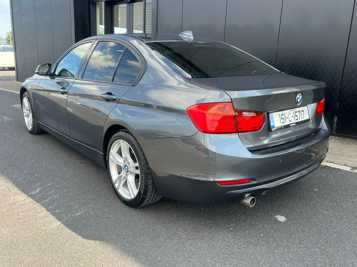 2015 BMW 3 seires (AUTO)(New NCT)! - Image 4