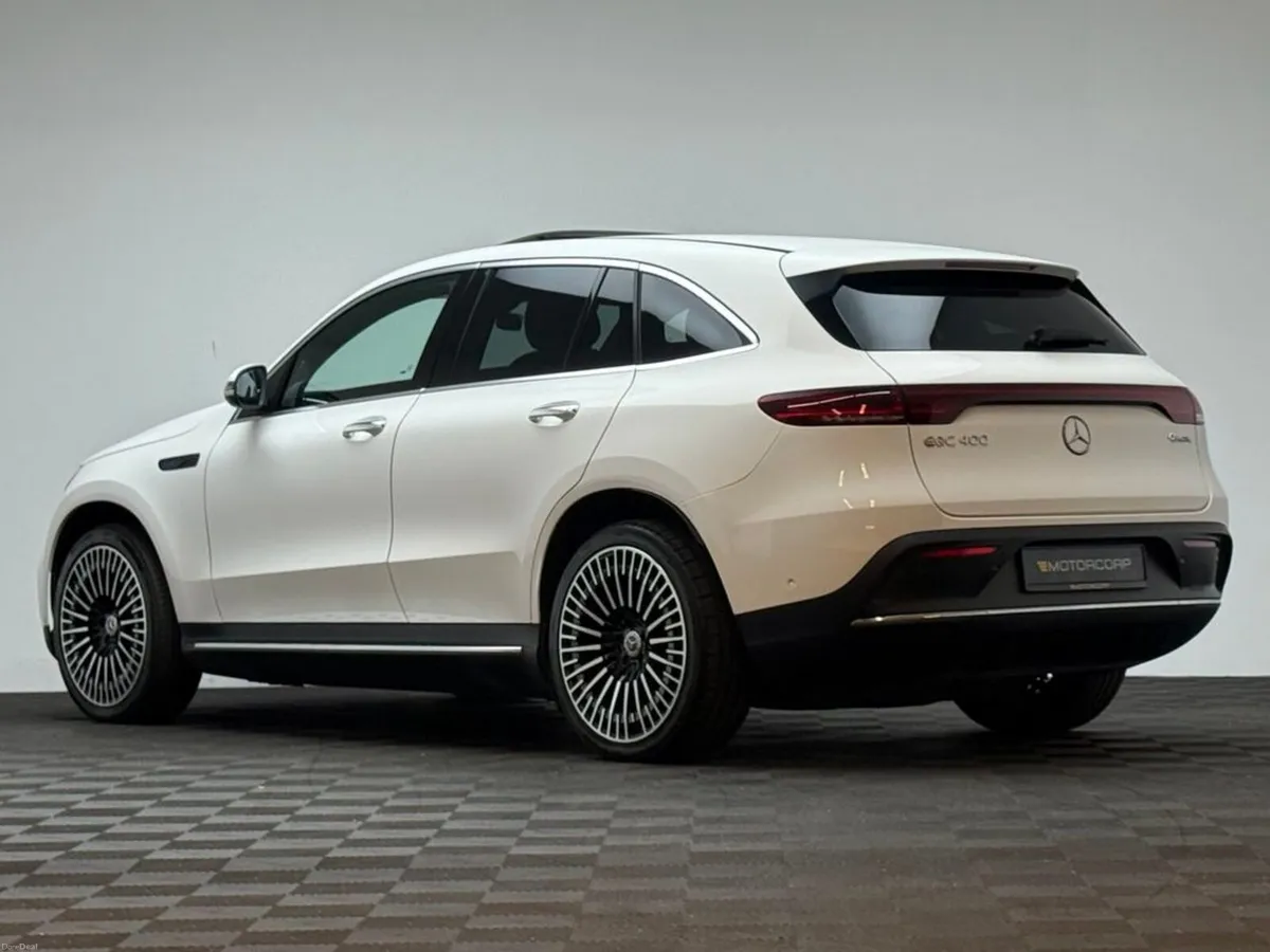 Mercedes-Benz EQC 400 AMG LINE PREMIUM *SUNROOF* - Image 5