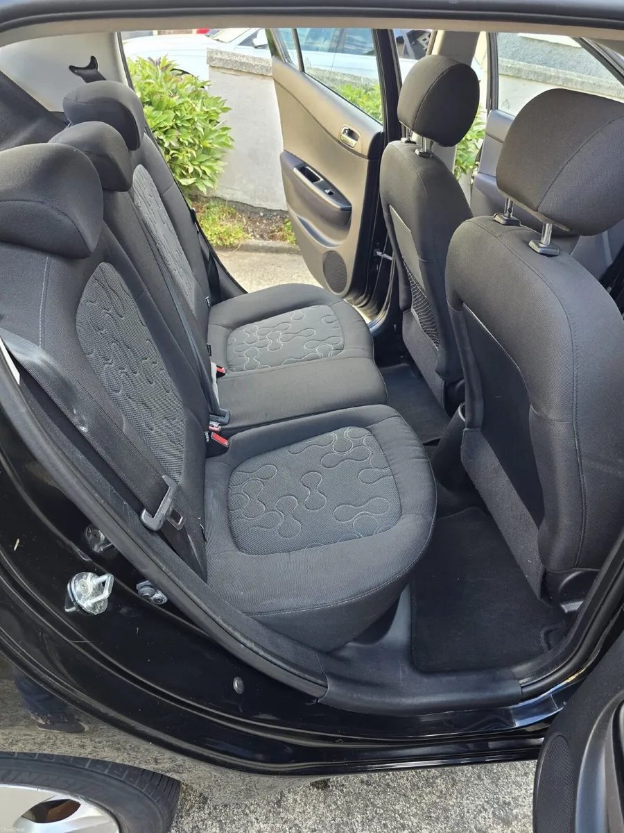 Hyundai i20 2012 - Image 5