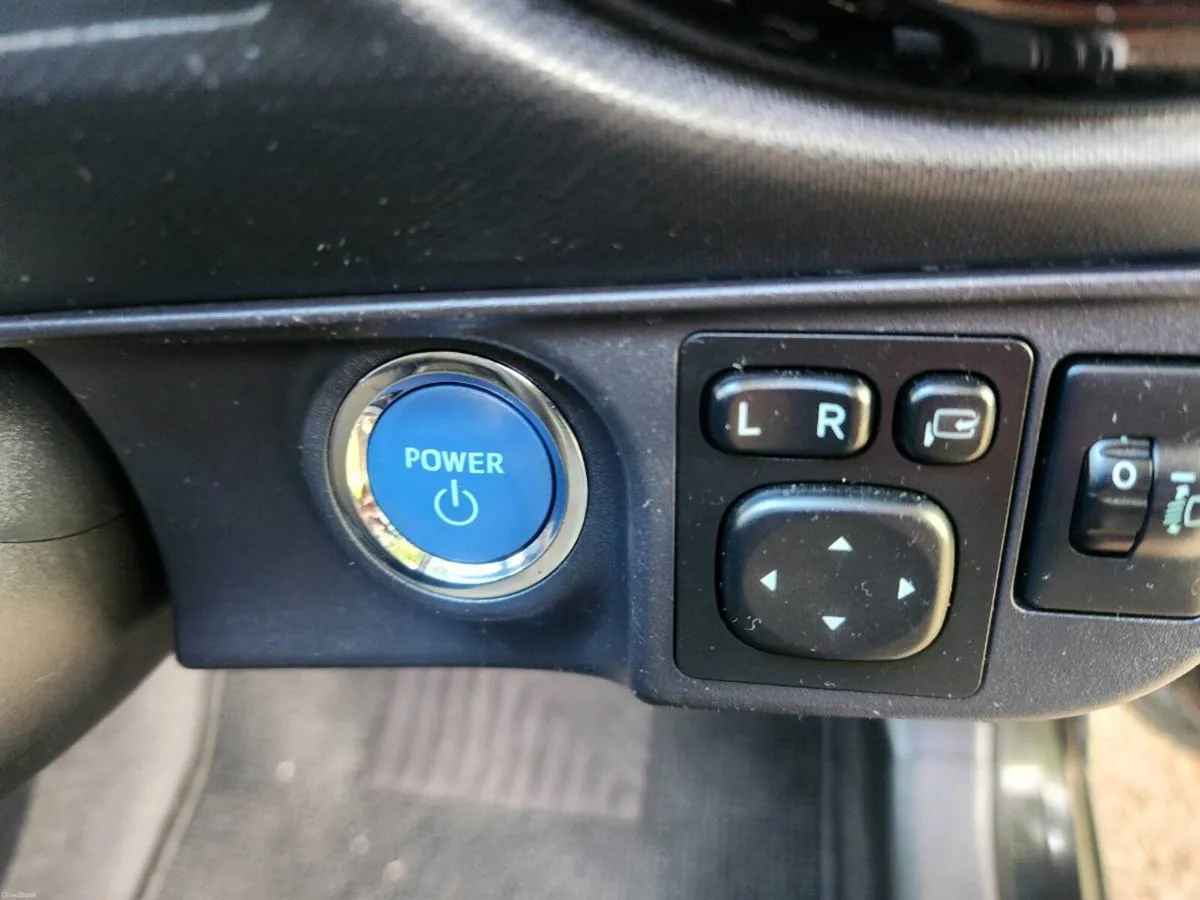 TOYOTA AQUA 2016 HYBRID WARRANTY - Image 6