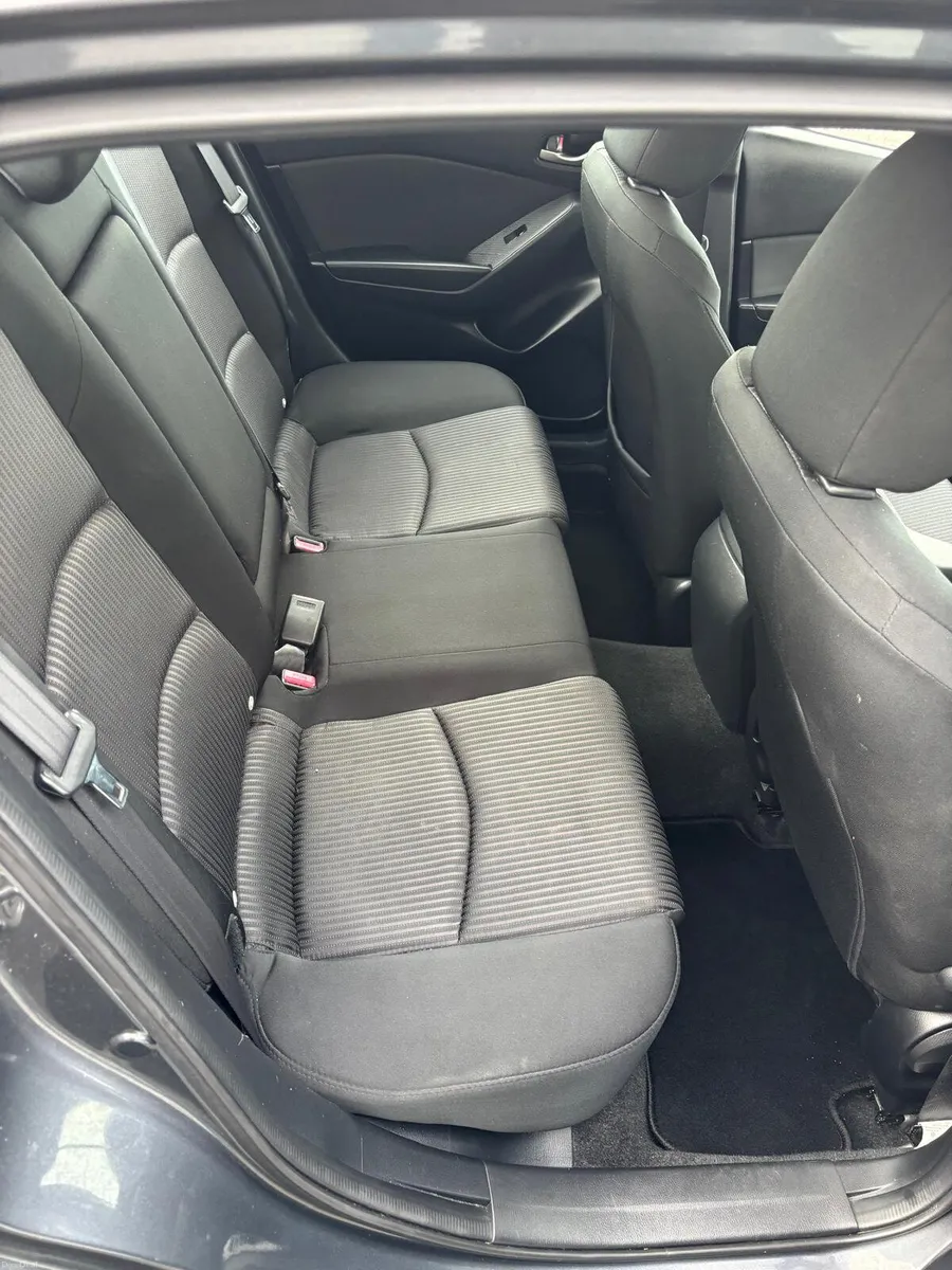 Mazda Mazda3 2016 - Image 5
