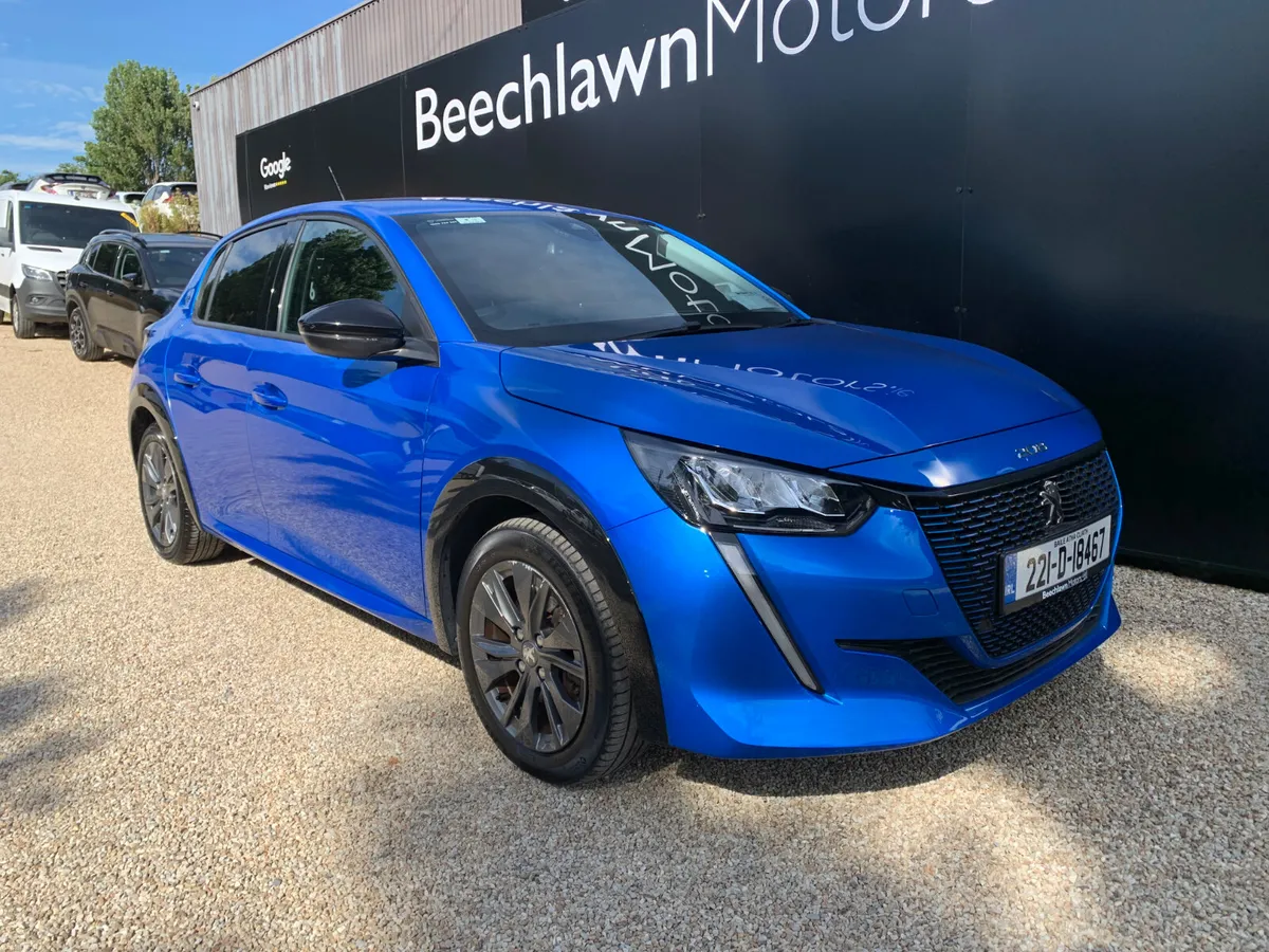 PEUGEOT 208 50 KWH 136 BHP E ALLURE PACK AUTO - Image 1