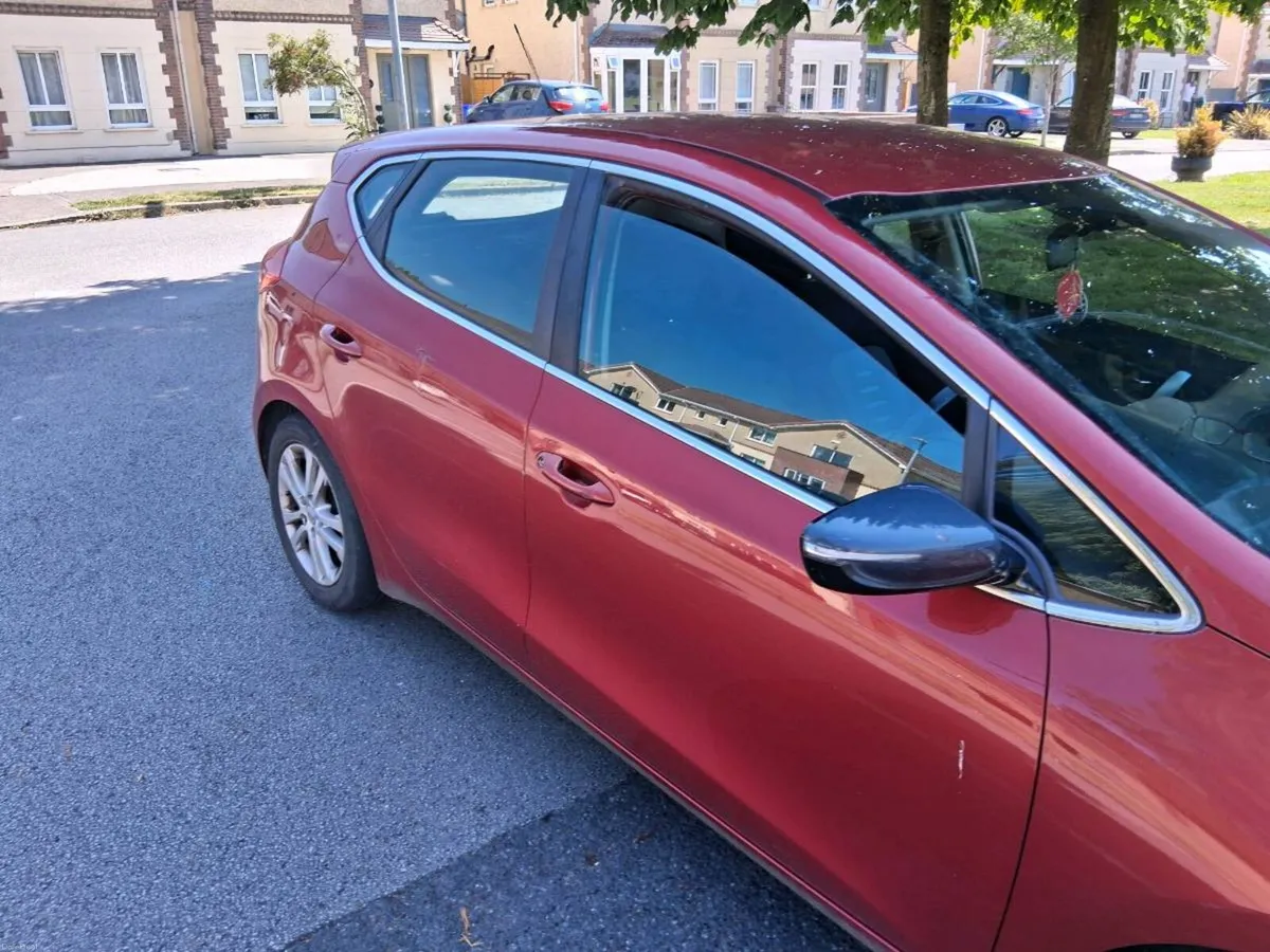 Kia Ceed - Image 3