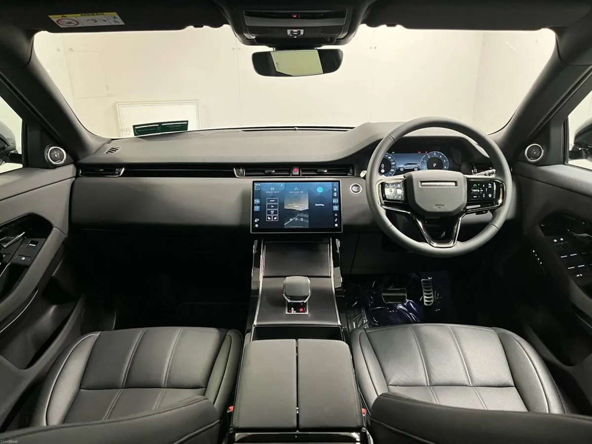 Land Rover Range Rover Evoque Dynamic SE P300e PHE - Image 2