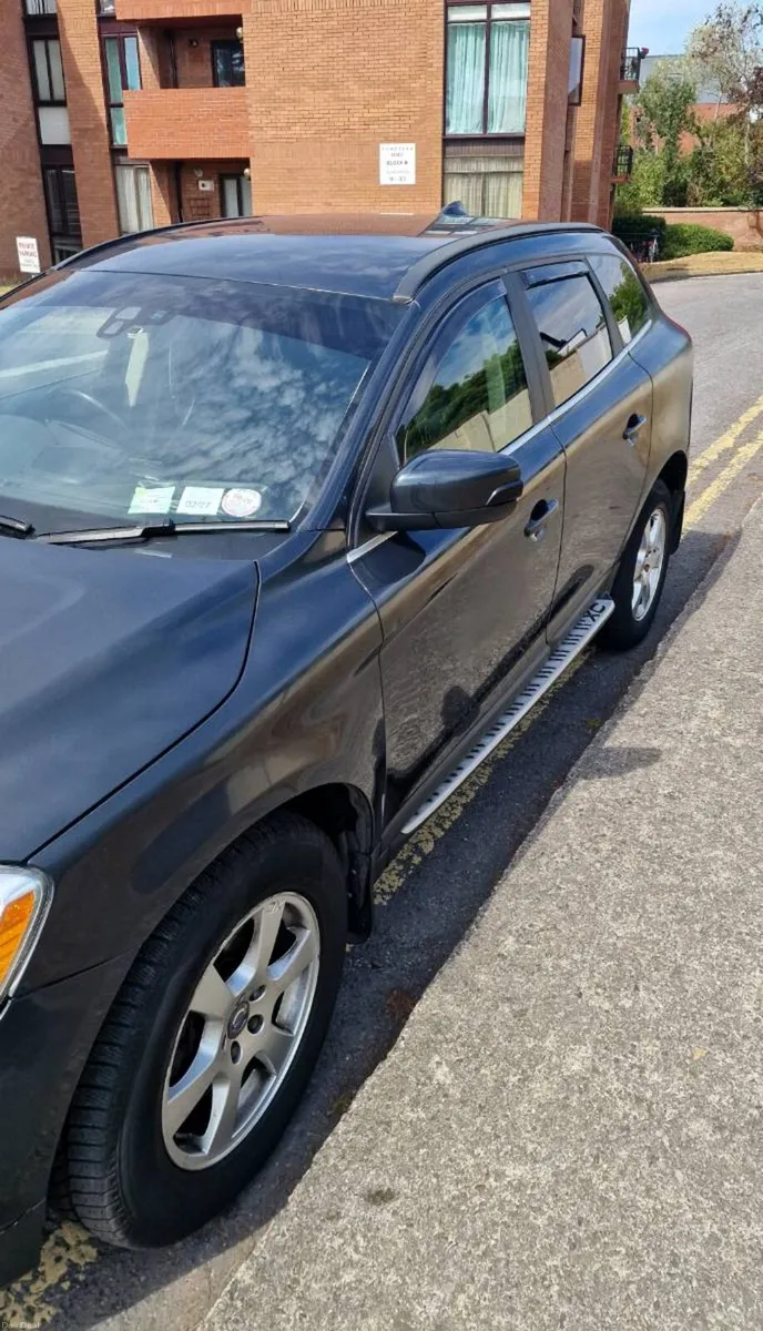 Volvo xc60 - Image 3