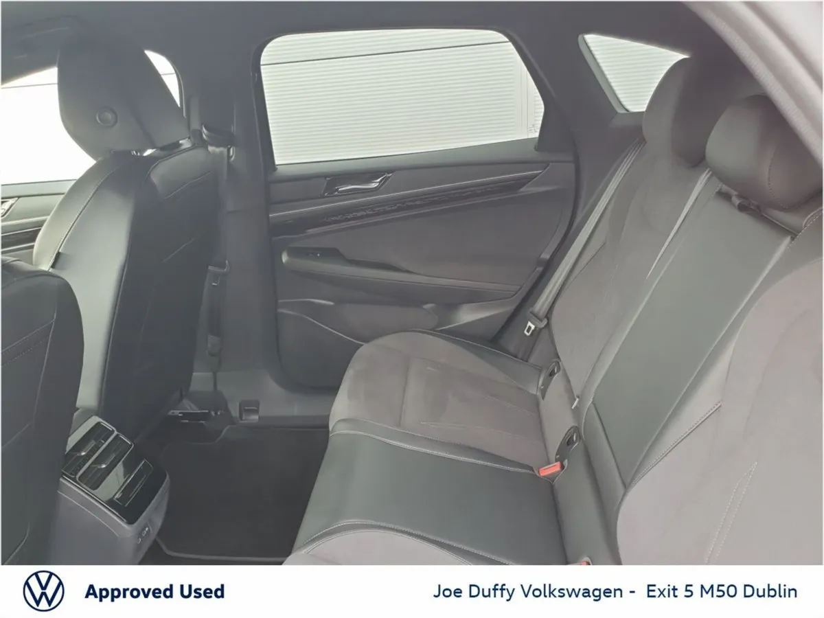 Volkswagen ID.7 PRO PLUS ELECTRIC AUTO - Image 6